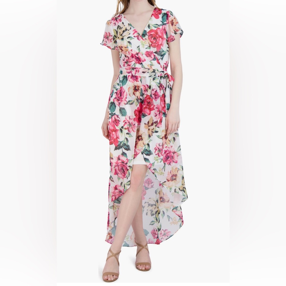 Julia Jordan
Floral High-Low Wrap Dress